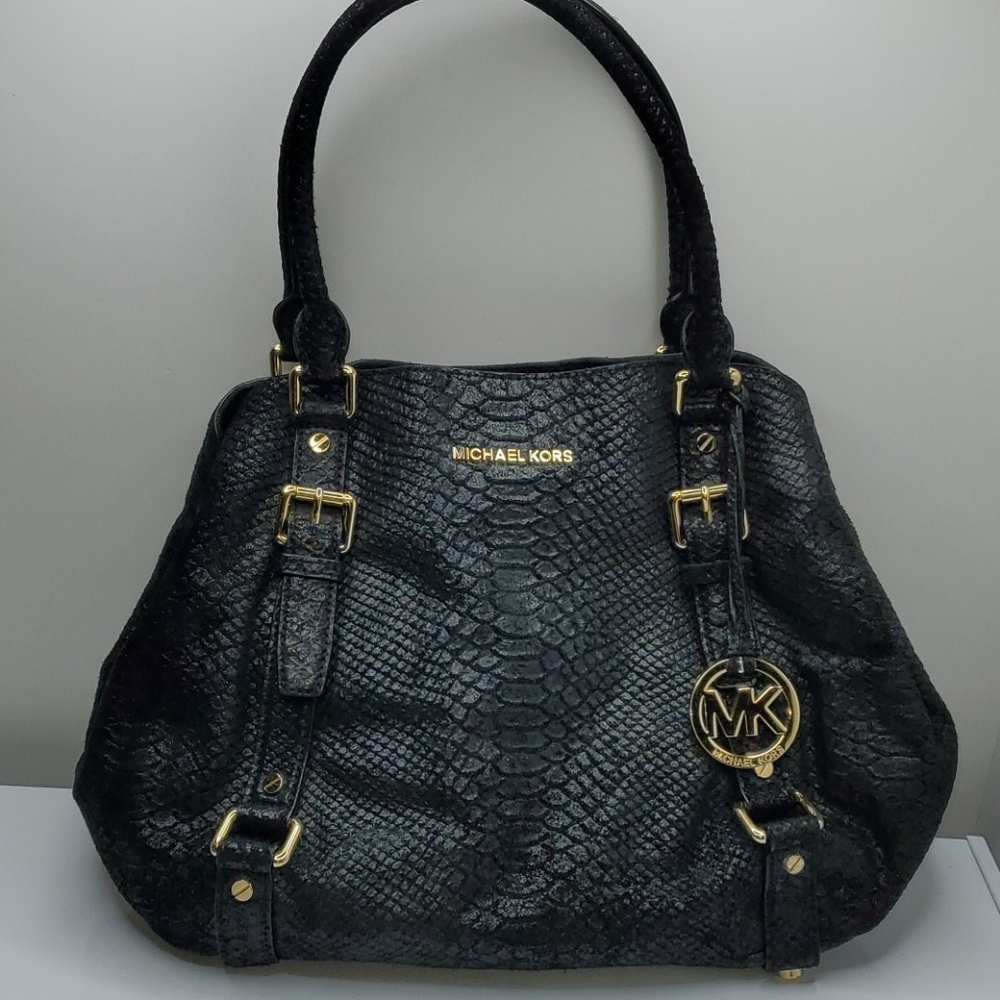 Michael Kors Bedford Large Python Embossed Black - image 5
